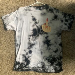 Middle finger graphic t